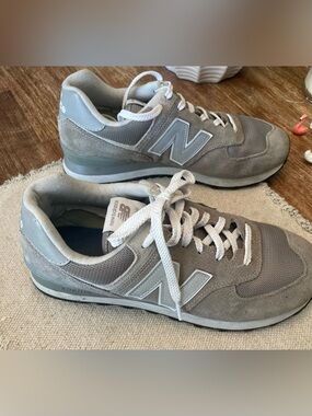 New Balance Classic 574 Light Grey Suede & Mesh Sneakers (M 9.5/W 11)
